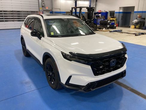 Used 2023 Honda CR-V Sport image 1