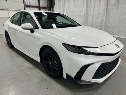 Used 2025 Toyota Camry SE