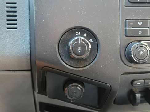 Used 2011 Ford F250 XL w/ XL Value Pkg AWD/4WD image 22