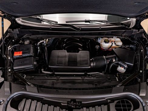 Used 2025 Cadillac Escalade Sport Platinum image 32