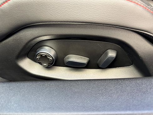 Used 2020 Chevrolet Corvette Stingray Premium Cpe w/ 3LT Preferred Equipment Group image 15