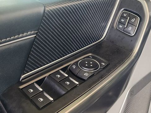 Used 2021 Ford F150 Limited AWD/4WD image 12