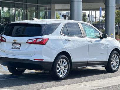 Used 2021 Chevrolet Equinox LS w/ LS Convenience Package