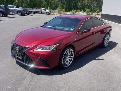 Used 2019 Lexus ES 350 F Sport w/ Accessory Package 2 FWD image 2