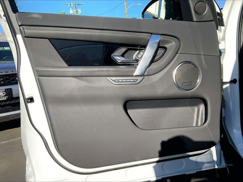 New 2025 Land Rover Discovery Sport S image 11