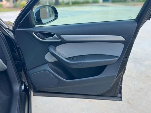 Used 2017 Audi Q3 2.0T Premium Plus w/ Premium Plus Package image 14