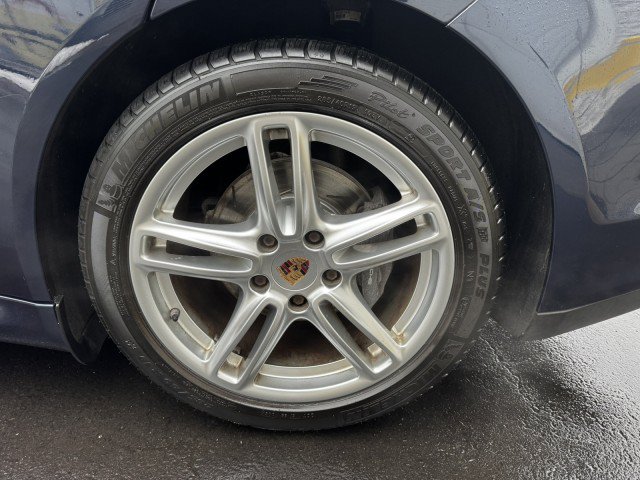 Used 2013 Porsche Panamera 4 w/ Bose Audio Pkg AWD/4WD image 37