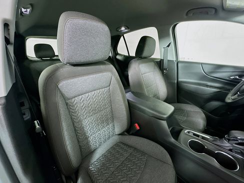 Used 2024 Chevrolet Equinox LT w/ LPO, Floor Liner Package FWD image 25