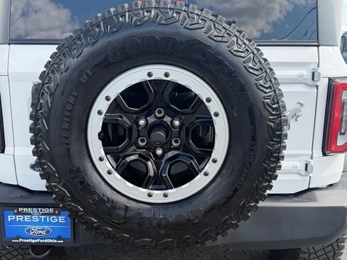 Certified 2022 Ford Bronco Big Bend w/ Sasquatch Package AWD/4WD image 33