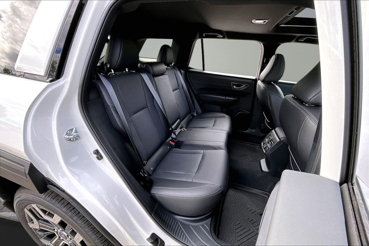 New 2026 Subaru Outback Touring XT AWD/4WD image 25
