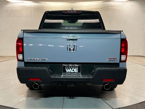 Used 2023 Honda Ridgeline Sport image 5