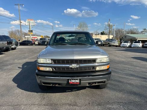 Used 2000 Chevrolet Silverado 1500 4x4 Regular Cab w/ Exterior Appearance Pkg image 8