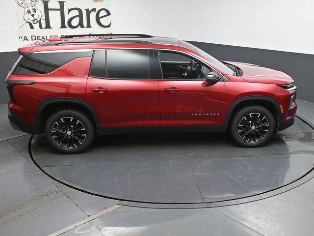 Certified 2025 Chevrolet Traverse LT w/ Sun and Wheel Package FWD image 43