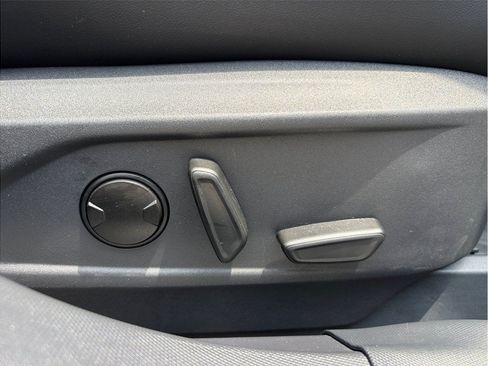 Used 2024 Ford Mustang Mach-E Premium AWD/4WD image 47