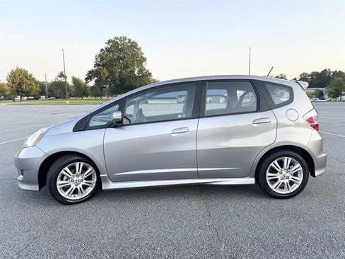 Used 2009 Honda Fit Sport image 86