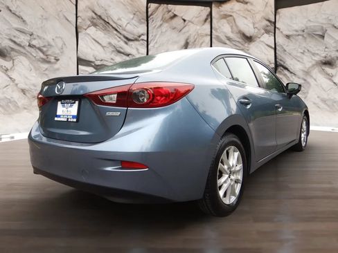Used 2014 MAZDA MAZDA3 i Touring FWD image 6