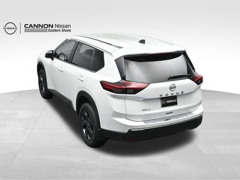 New 2026 Nissan Rogue SV FWD image 36