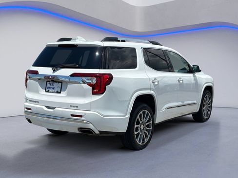 Used 2023 GMC Acadia Denali AWD/4WD image 3