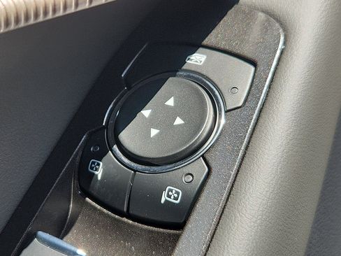 New 2026 Ford Explorer Active AWD/4WD image 18