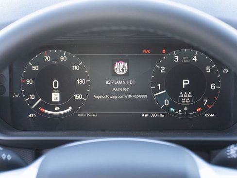 Certified 2025 Land Rover Discovery Dynamic SE AWD/4WD image 14