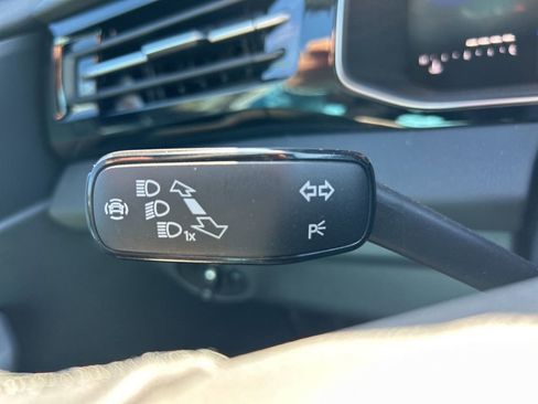 Used 2025 Volkswagen Jetta Sport image 28