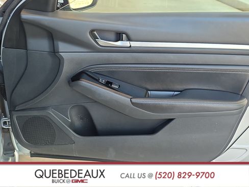 Used 2023 Nissan Altima 2.5 SL FWD image 26