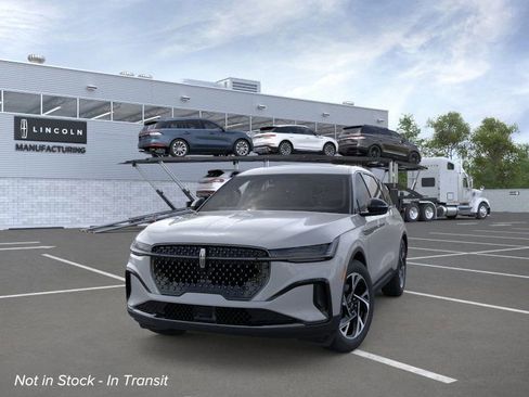 New 2026 Lincoln Nautilus Premier w/ Equipment Group 102A image 2