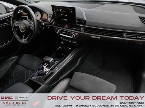 Used 2022 Audi S5 Premium image 39
