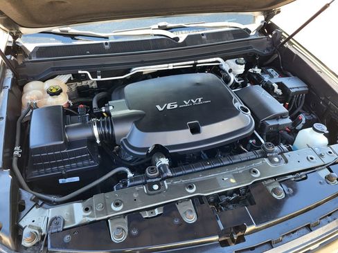 Used 2018 Chevrolet Colorado ZR2 image 19