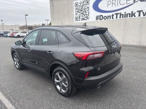 Used 2025 Ford Escape ST-Line image 3
