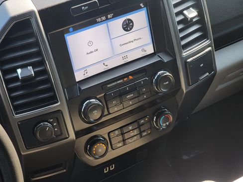 Used 2019 Ford F150 XLT w/ Equipment Group 301A Mid AWD/4WD image 14