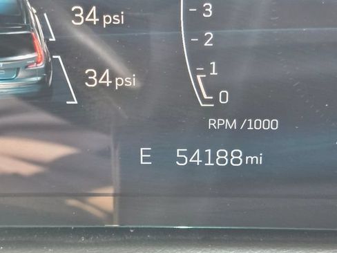 Used 2024 Cadillac XT4 Premium Luxury AWD/4WD image 30