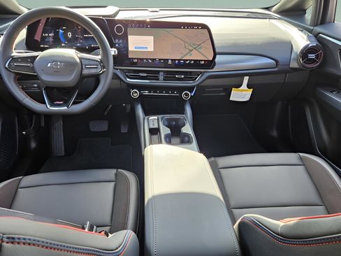 New 2025 Chevrolet Equinox EV RS image 14