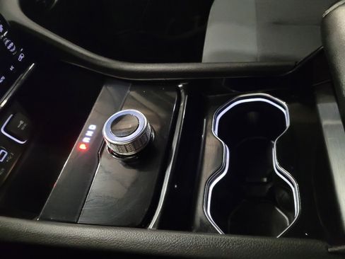 Used 2021 Jeep Grand Cherokee L Laredo w/ Luxury Tech Group I image 26