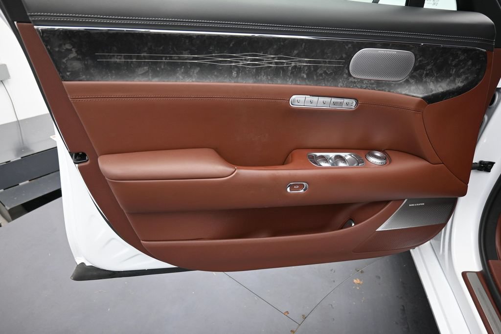 Used 2024 Genesis G90 3.5T AWD/4WD image 9