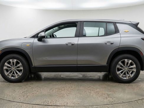 Used 2025 Chevrolet Equinox LT FWD image 5
