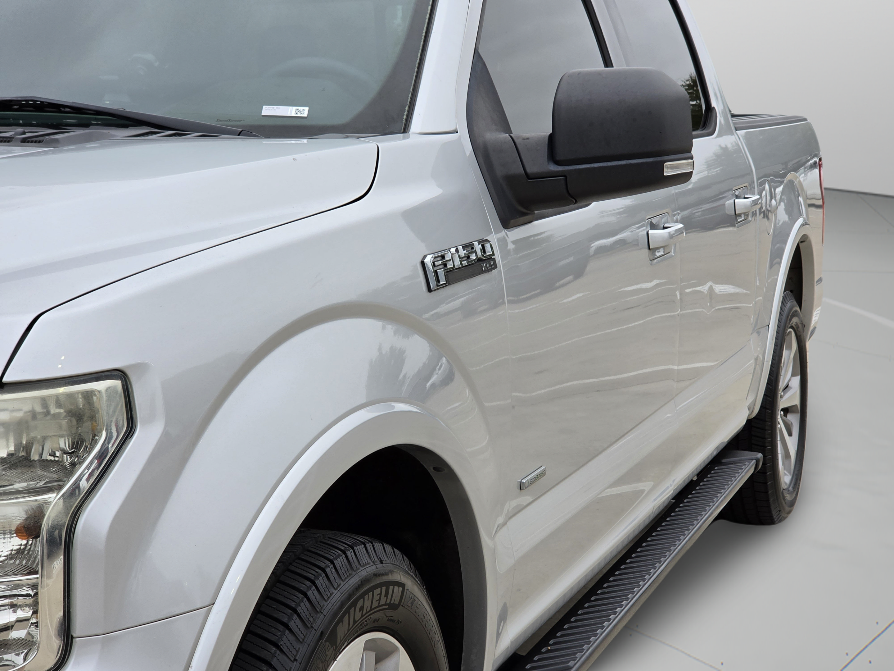 Used 2015 Ford F150 XLT w/ Equipment Group 302A Luxury RWD image 39
