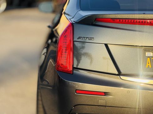 Used 2017 Cadillac ATS V w/ Luxury Package image 12