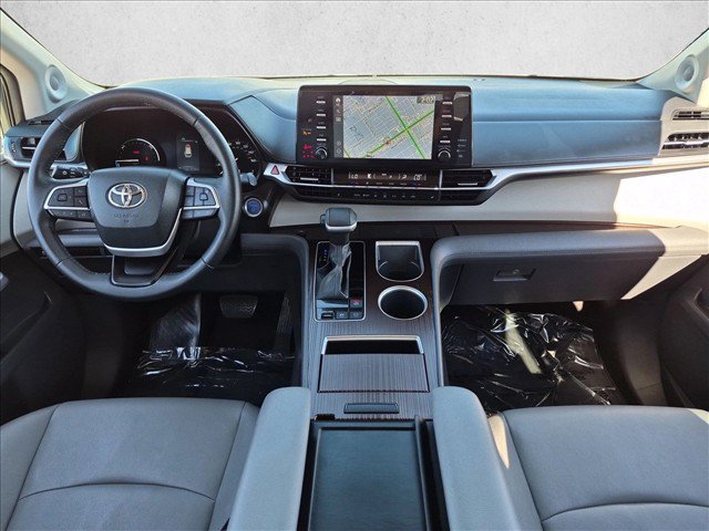 Used 2023 Toyota Sienna XLE w/ XLE Plus Package AWD/4WD image 20