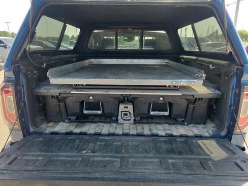 Used 2017 GMC Sierra 1500 SLT AWD/4WD image 8