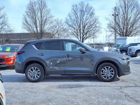 Used 2022 MAZDA CX-5 AWD 2.5 S w/ Preferred Package image 3