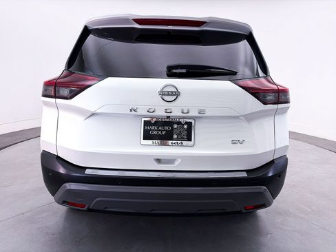 Used 2023 Nissan Rogue SV w/ SV Premium B Package FWD image 13