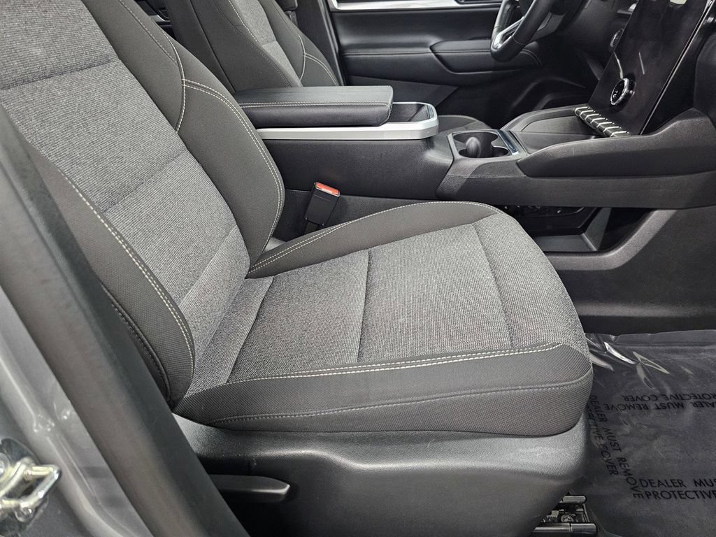 Used 2025 GMC Terrain Elevation AWD/4WD image 19