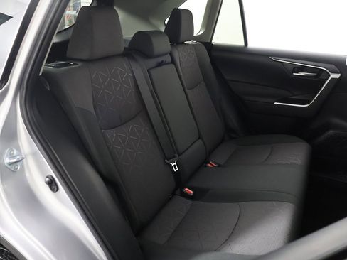 Used 2024 Toyota RAV4 XLE w/ Convenience Package image 32