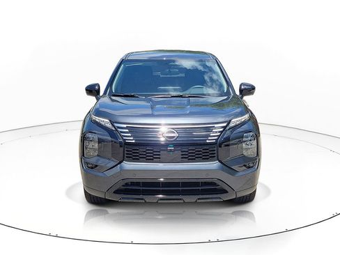 New 2026 Nissan Rogue SL AWD/4WD image 2