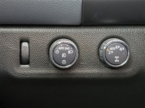 Used 2019 Chevrolet Colorado Z71 image 34