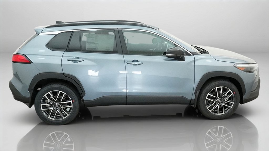 New 2026 Toyota Corolla Cross XLE w/ Convenience Package FWD image 7