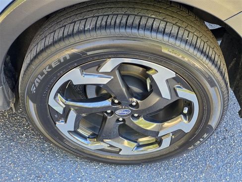 Used 2023 Subaru Crosstrek 2.5i Limited w/ Moonroof Package image 39