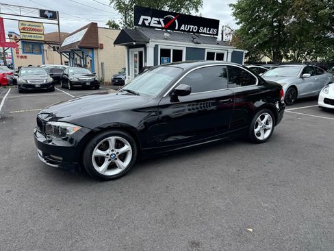 Used 2011 BMW 128i Coupe image 1
