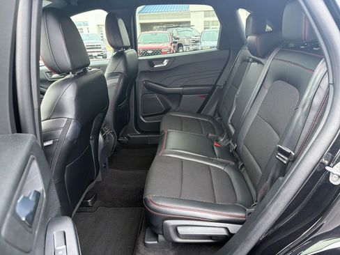 Used 2025 Ford Escape ST-Line image 23
